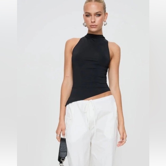 Princess Polly Till Next Time Twist Back Asymmetric Tank Top size 4 - Picture 2 of 8